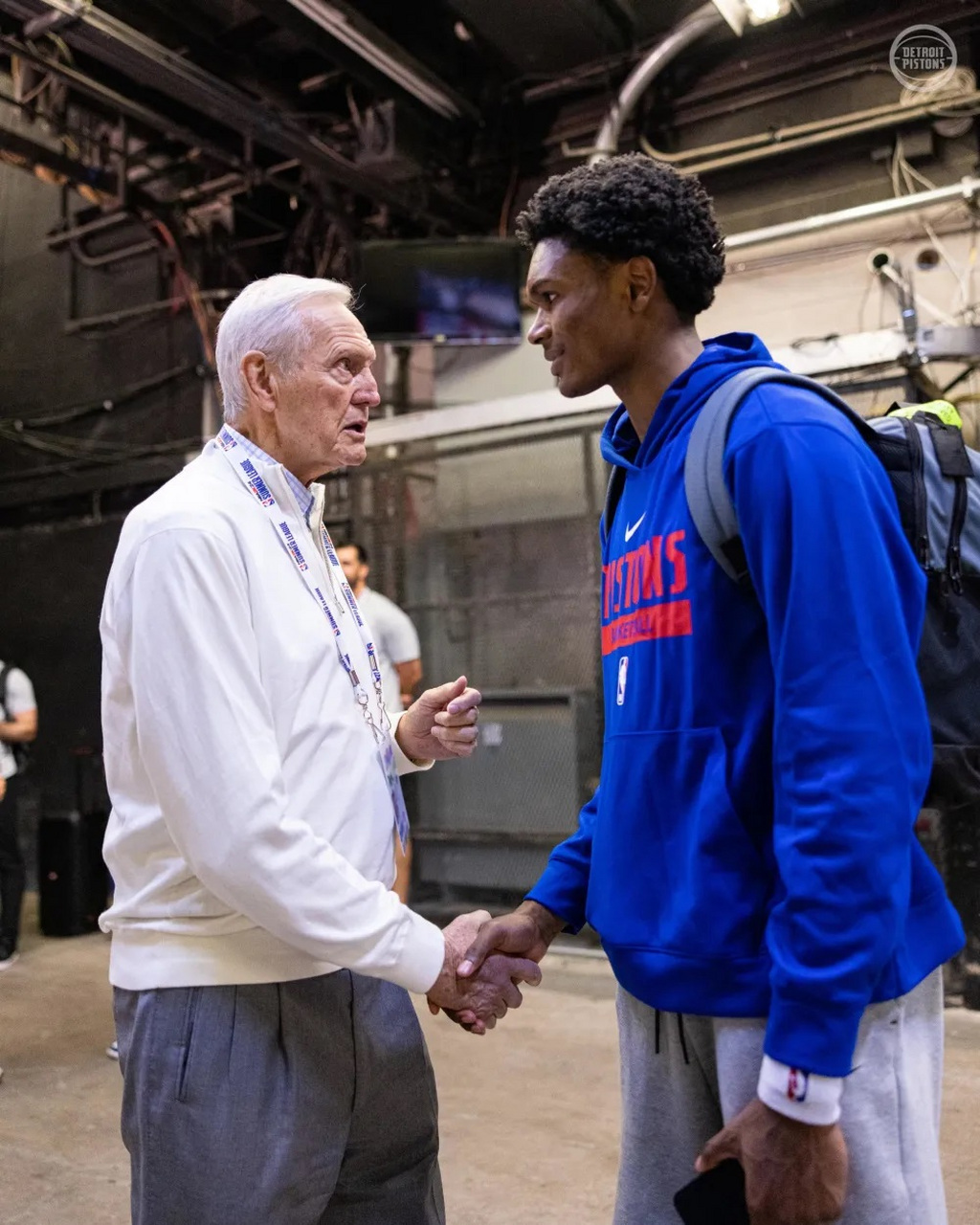 第二次“出差”，泰州的苏超冠军奖杯亮相成都幸福城市非遗展