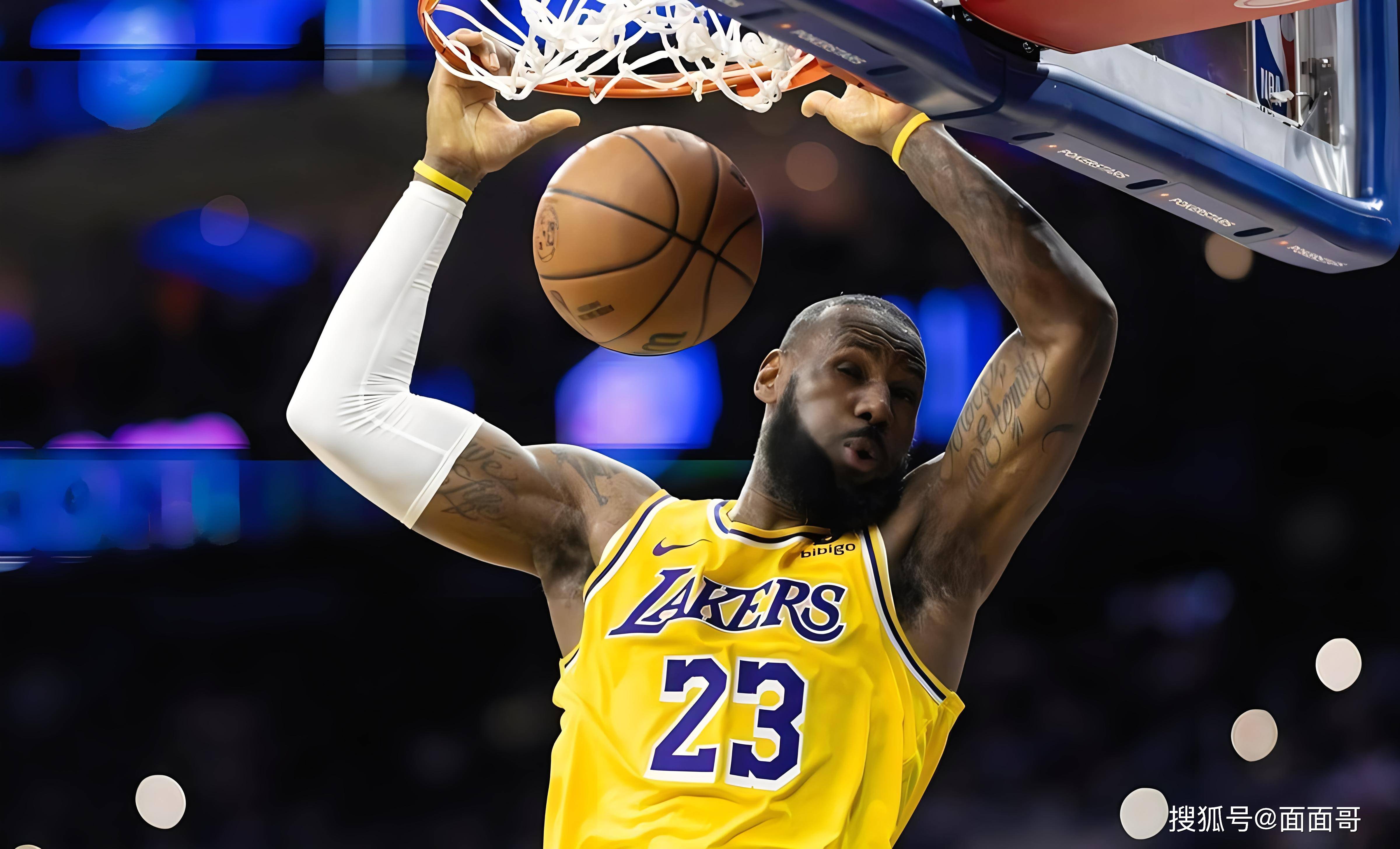 DeepSeek预测明天欧冠：巴黎2-2红军，拜仁3-1药厂，巴萨1-1